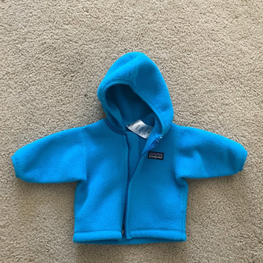 Patagonia fleece hoodie 3-6m